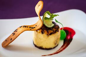 Empress Angkor Resort & Spa