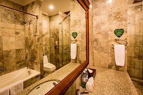 Empress Angkor Resort & Spa