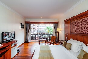 Empress Angkor Resort & Spa