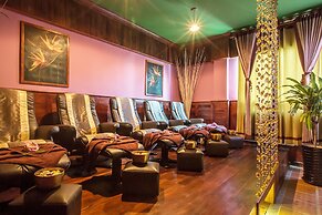 Empress Angkor Resort & Spa