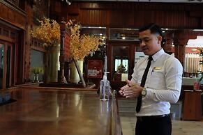 Empress Angkor Resort & Spa