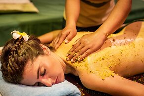 Empress Angkor Resort & Spa