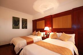 Empress Angkor Resort & Spa