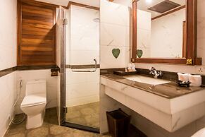 Empress Angkor Resort & Spa