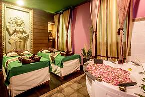 Empress Angkor Resort & Spa