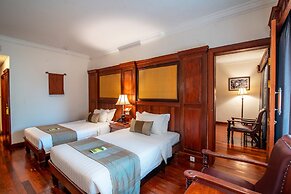 Empress Angkor Resort & Spa