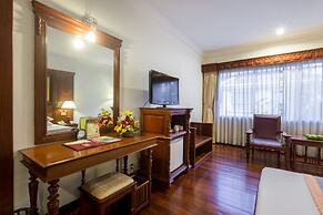 Empress Angkor Resort & Spa