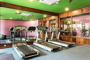 Empress Angkor Resort & Spa