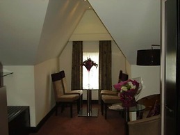 The Bluebell Hotel
