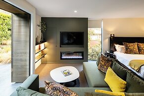 Queenstown Park Boutique Hotel