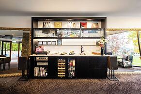 Queenstown Park Boutique Hotel