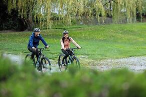 Queenstown Park Boutique Hotel