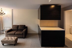 Queenstown Park Boutique Hotel