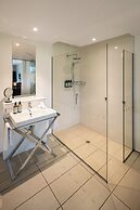 Queenstown Park Boutique Hotel