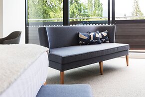 Queenstown Park Boutique Hotel