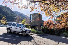 Queenstown Park Boutique Hotel