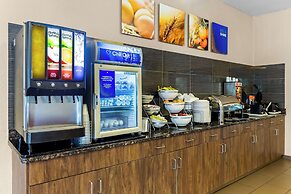 Comfort Suites Grayslake near Libertyville North