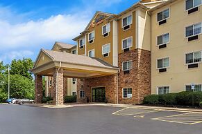 Comfort Suites Grayslake near Libertyville North