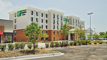 Holiday Inn Express & Suites Chicago West - O'Hare Arpt Area by IHG