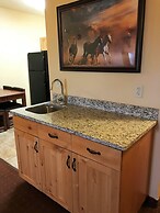 AmericInn by Wyndham Fargo Medical Center