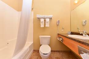 AmericInn by Wyndham Fargo Medical Center