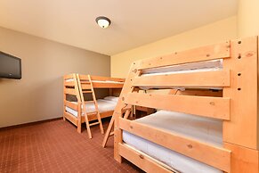 AmericInn by Wyndham Fargo Medical Center