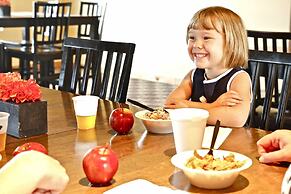 AmericInn by Wyndham Fargo Medical Center