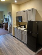 AmericInn by Wyndham Fargo Medical Center