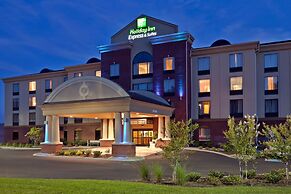 Holiday Inn Express Hotel & Suites Kodak East - Sevierville, an IHG Ho