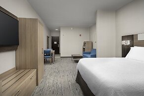 Holiday Inn Express & Suites Knoxville-Clinton by IHG