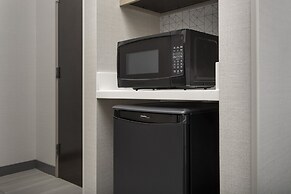 Holiday Inn Express & Suites Knoxville-Clinton by IHG