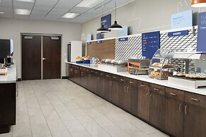 Holiday Inn Express & Suites Knoxville-Clinton by IHG