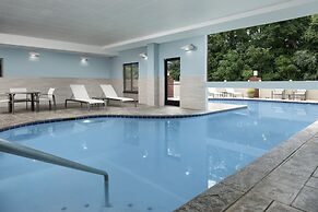 Holiday Inn Express & Suites Knoxville-Clinton by IHG
