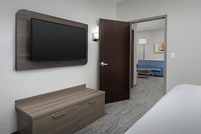 Holiday Inn Express & Suites Knoxville-Clinton by IHG