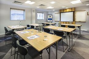 Holiday Inn Express London-Watford Junction by IHG