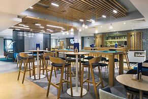 Holiday Inn Express London-Watford Junction by IHG