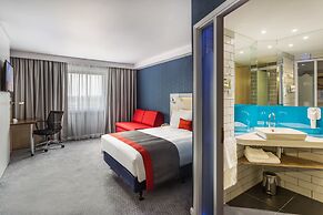 Holiday Inn Express London-Watford Junction by IHG