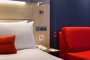 Holiday Inn Express London-Watford Junction by IHG