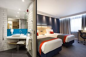 Holiday Inn Express London-Watford Junction by IHG