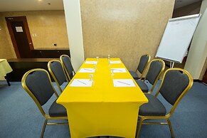 Microtel by Wyndham Batangas