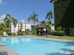 Microtel by Wyndham Batangas