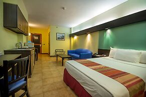 Microtel by Wyndham Batangas