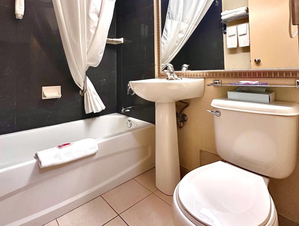 Econo Lodge City Centre