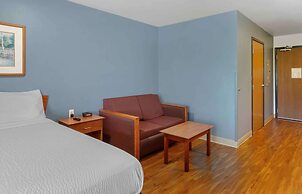 Extended Stay America Select Suites - Akron - South