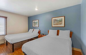 Extended Stay America Select Suites - Akron - South