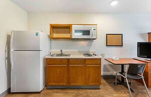 Extended Stay America Select Suites - Akron - South