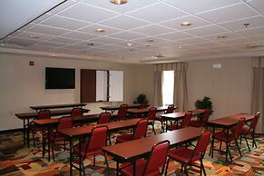 Hampton Inn & Suites Cleveland Mentor