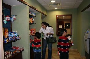 Hampton Inn & Suites Cleveland Mentor