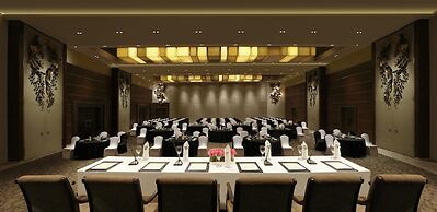 Grand Mercure Vadodara Surya Palace Hotel