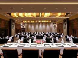 Grand Mercure Vadodara Surya Palace Hotel